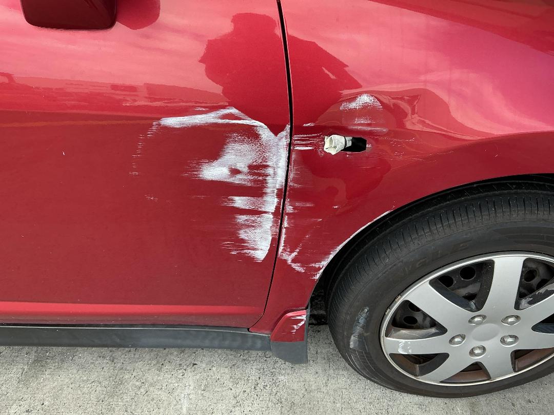 Photo '17' of Nissan Tiida