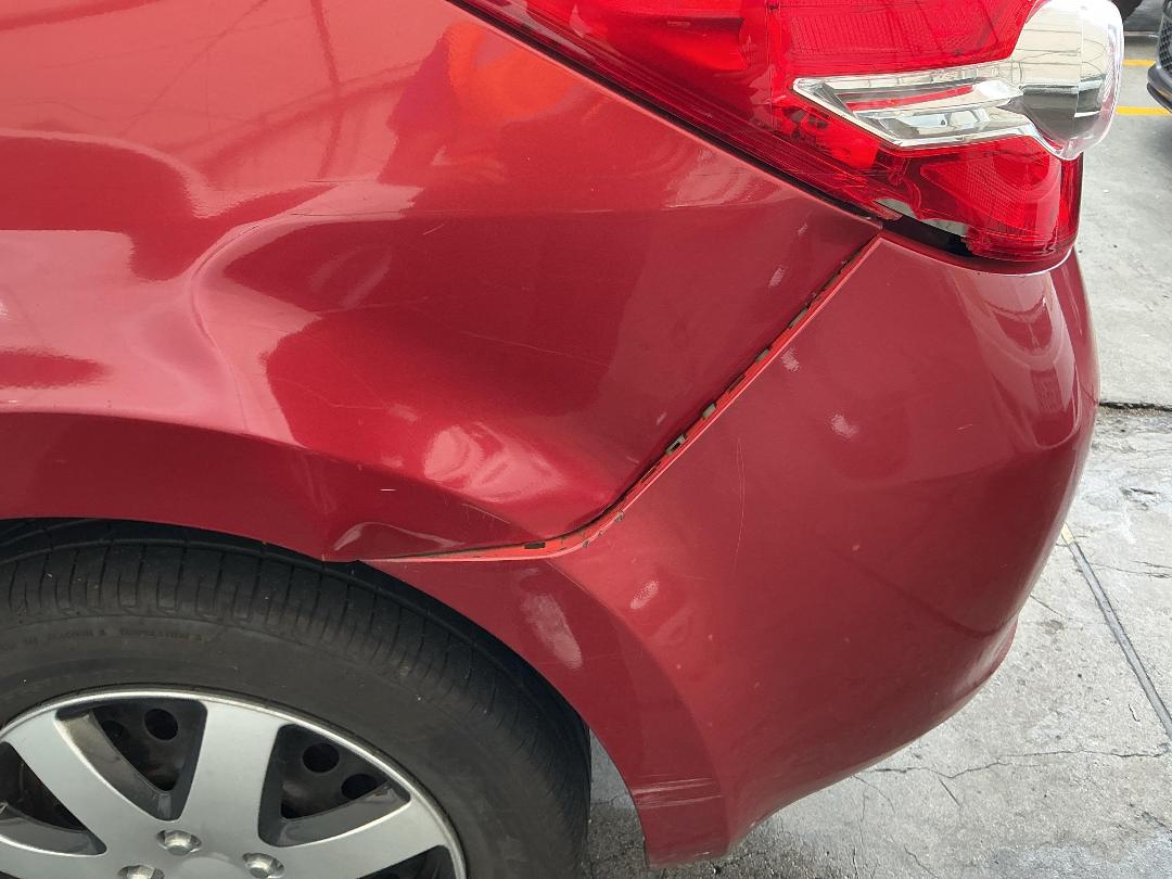 Photo '29' of Nissan Tiida