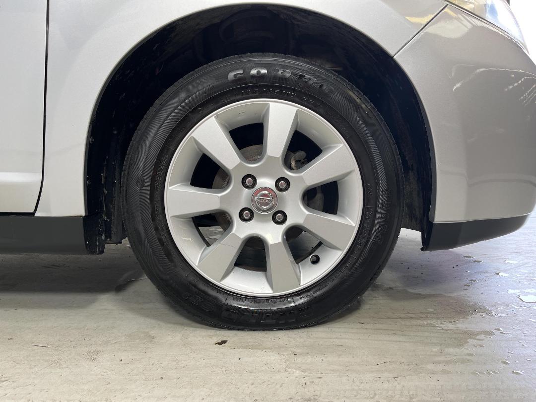 Photo '9' of Nissan Tiida