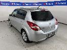 Thumbnail '5' of Nissan Tiida