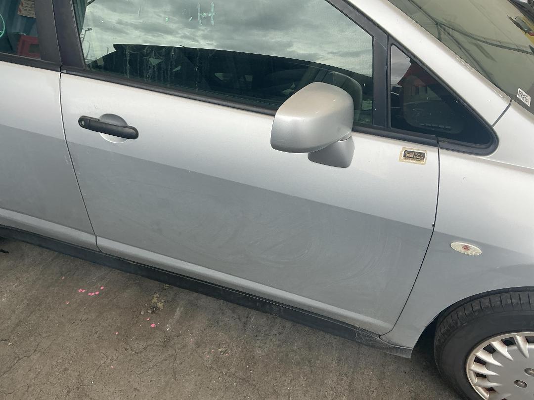 Photo '3' of Nissan Tiida Latio