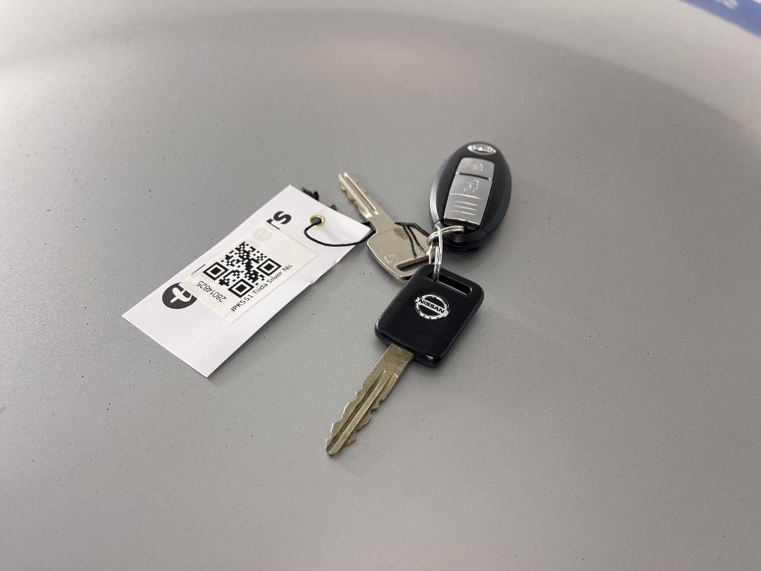 Photo '22' of Nissan Tiida Photo '22' of Nissan Tiida