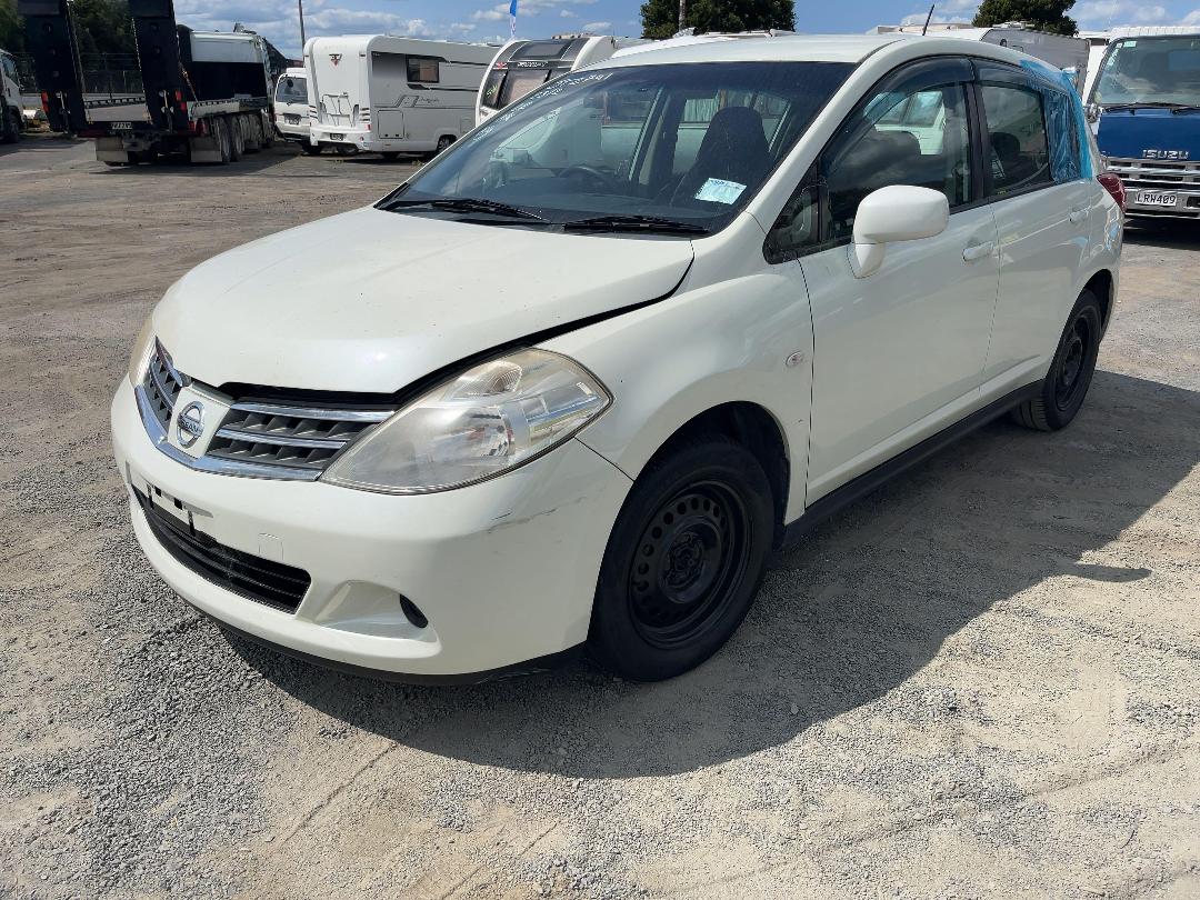 Photo '3' of Nissan Tiida