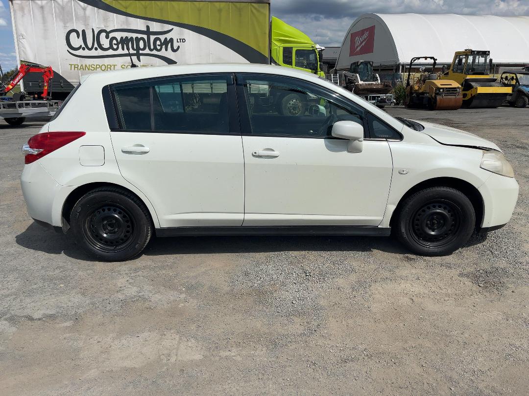 Photo '6' of Nissan Tiida