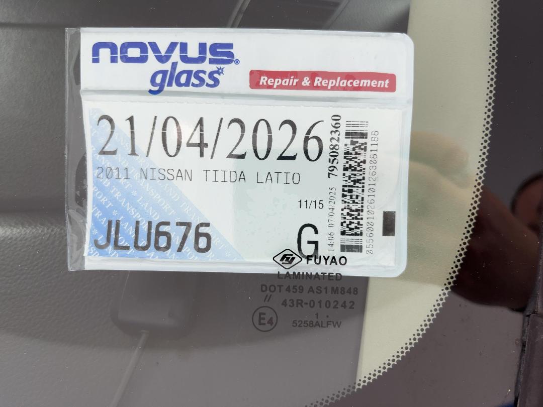 Photo '24' of Nissan Tiida Photo '24' of Nissan Tiida