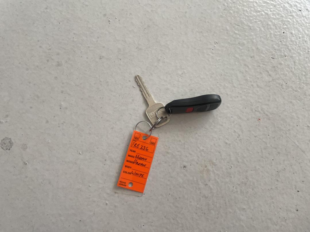 Photo '20' of Nissan Urvan