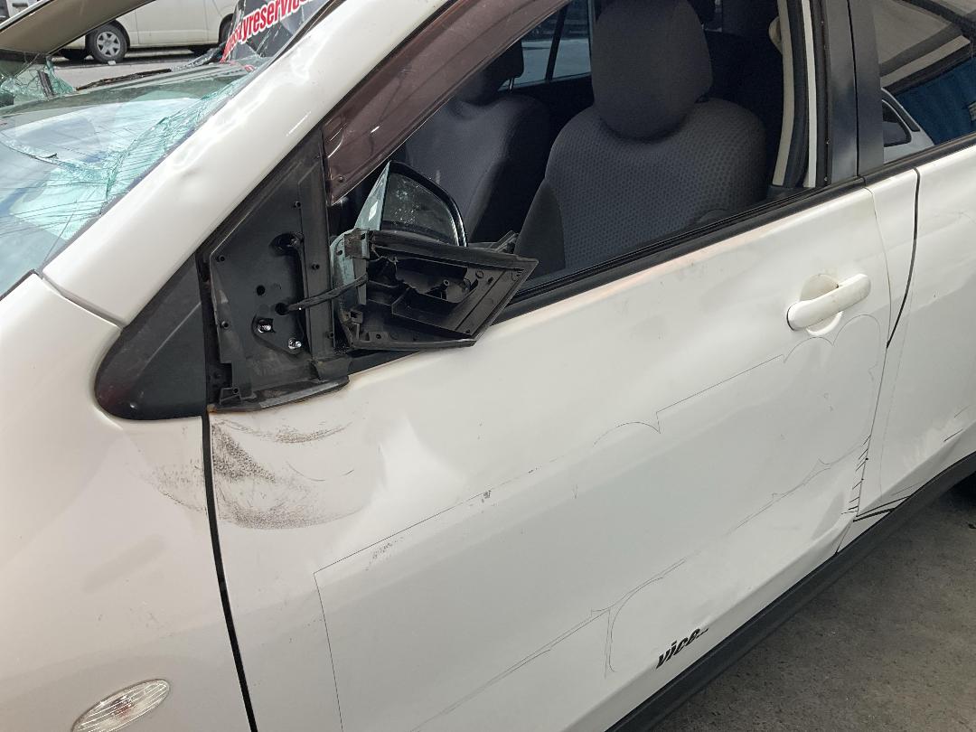 Photo '8' of Nissan Wingroad