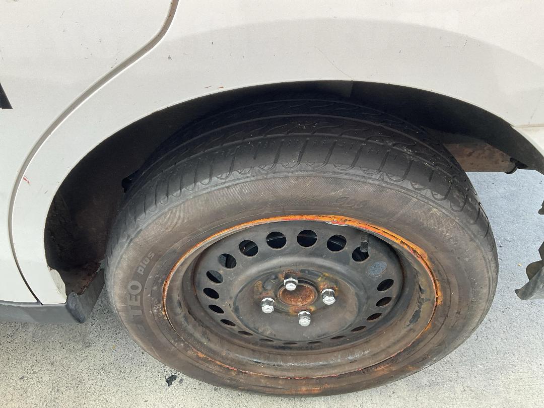 Photo '10' of Nissan Wingroad