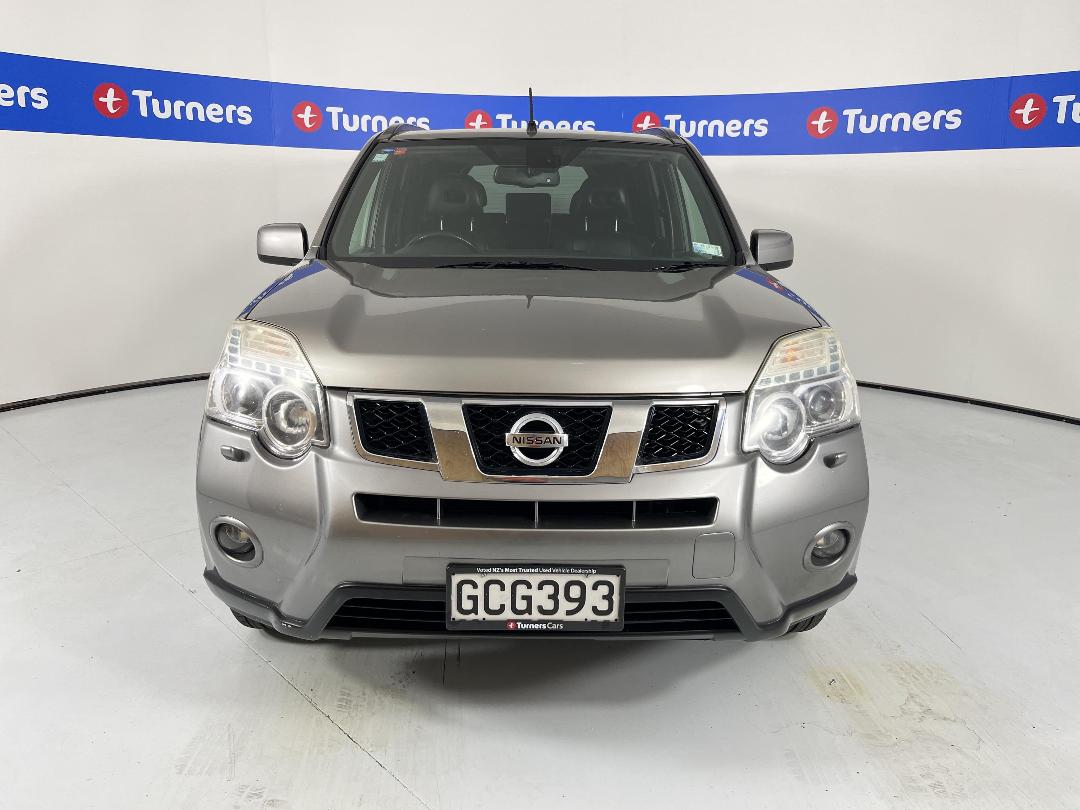 Photo '2' of Nissan X-Trail