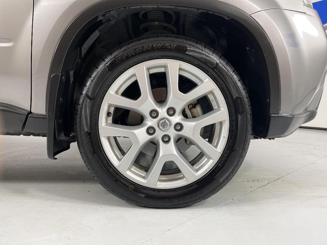 Photo '9' of Nissan X-Trail