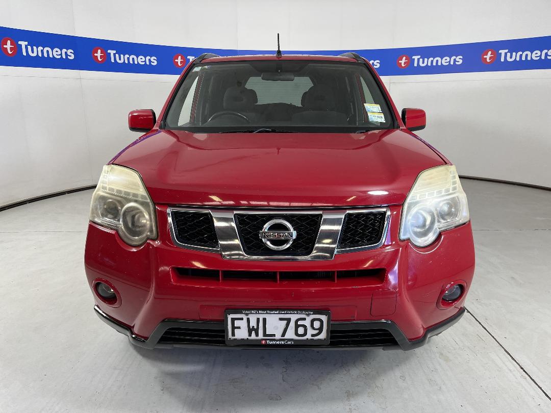 Photo '2' of Nissan X-Trail