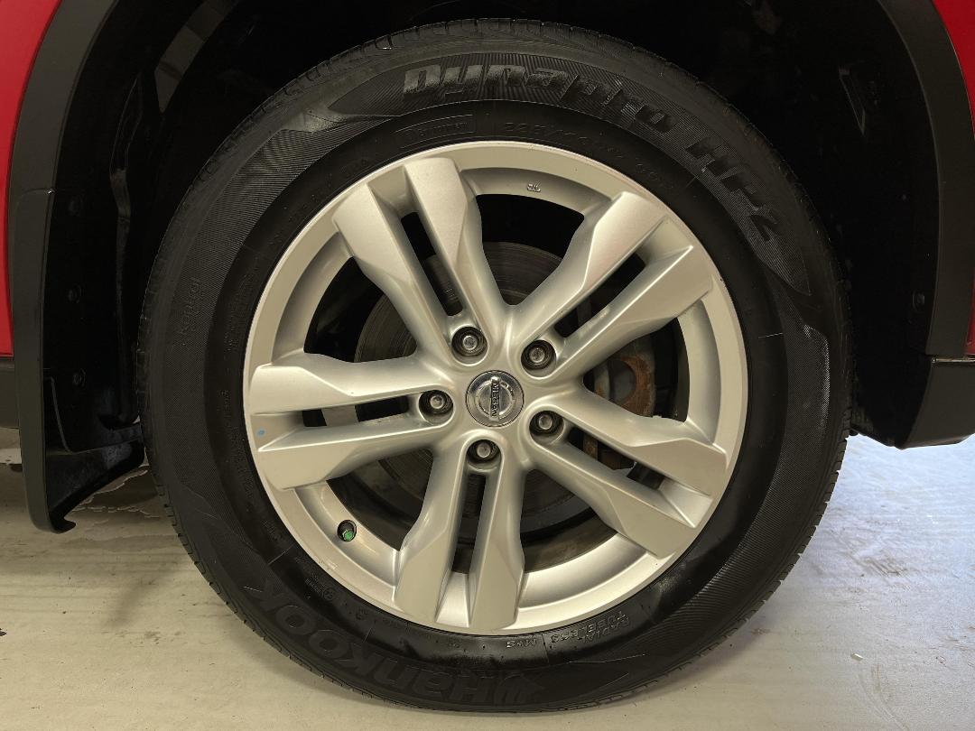 Photo '9' of Nissan X-Trail