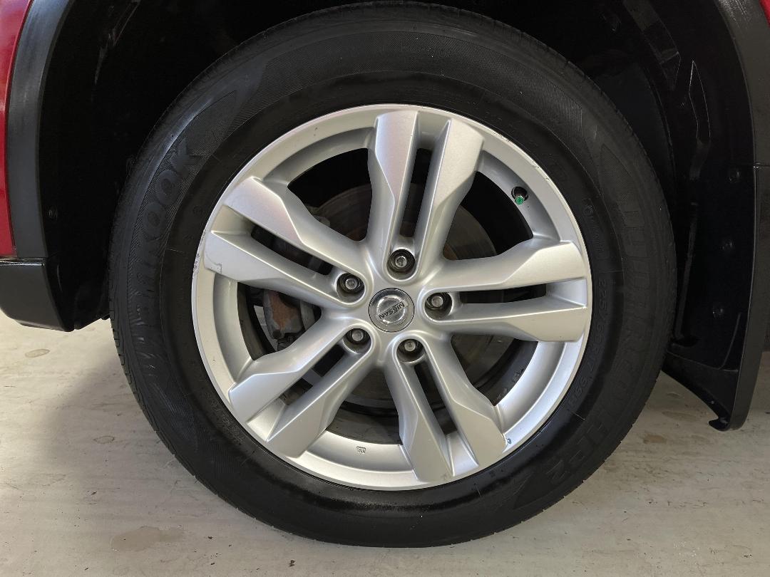 Photo '10' of Nissan X-Trail