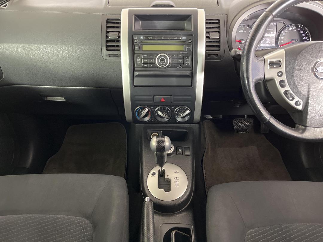 Photo '23' of Nissan X-Trail