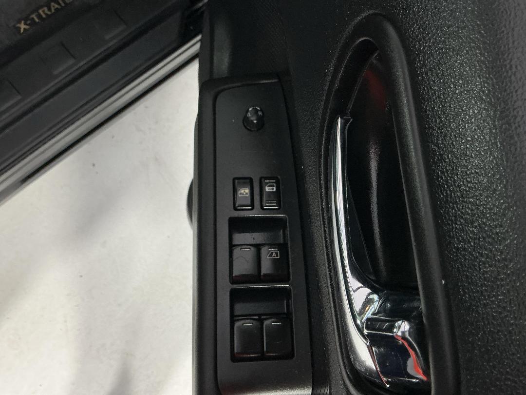 Photo '23' of Nissan X-Trail