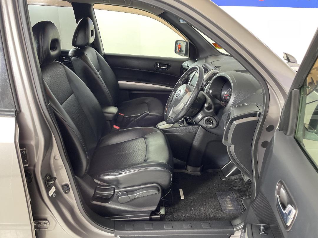 Photo '16' of Nissan X-Trail Photo '16' of Nissan X-Trail