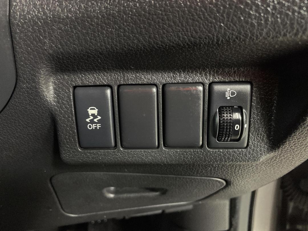 Photo '24' of Nissan X-Trail Photo '24' of Nissan X-Trail