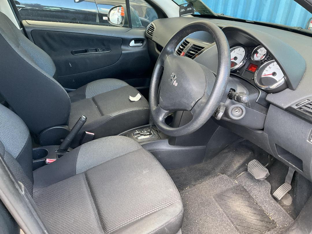 Photo '7' of Peugeot 207 XT Photo '7' of Peugeot 207 XT