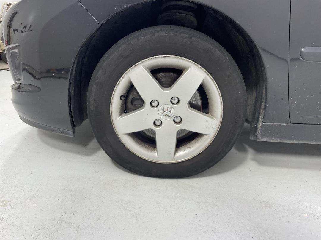 Photo '8' of Peugeot 207 XT