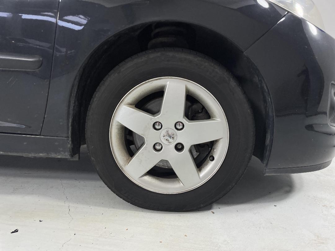 Photo '7' of Peugeot 207 XT