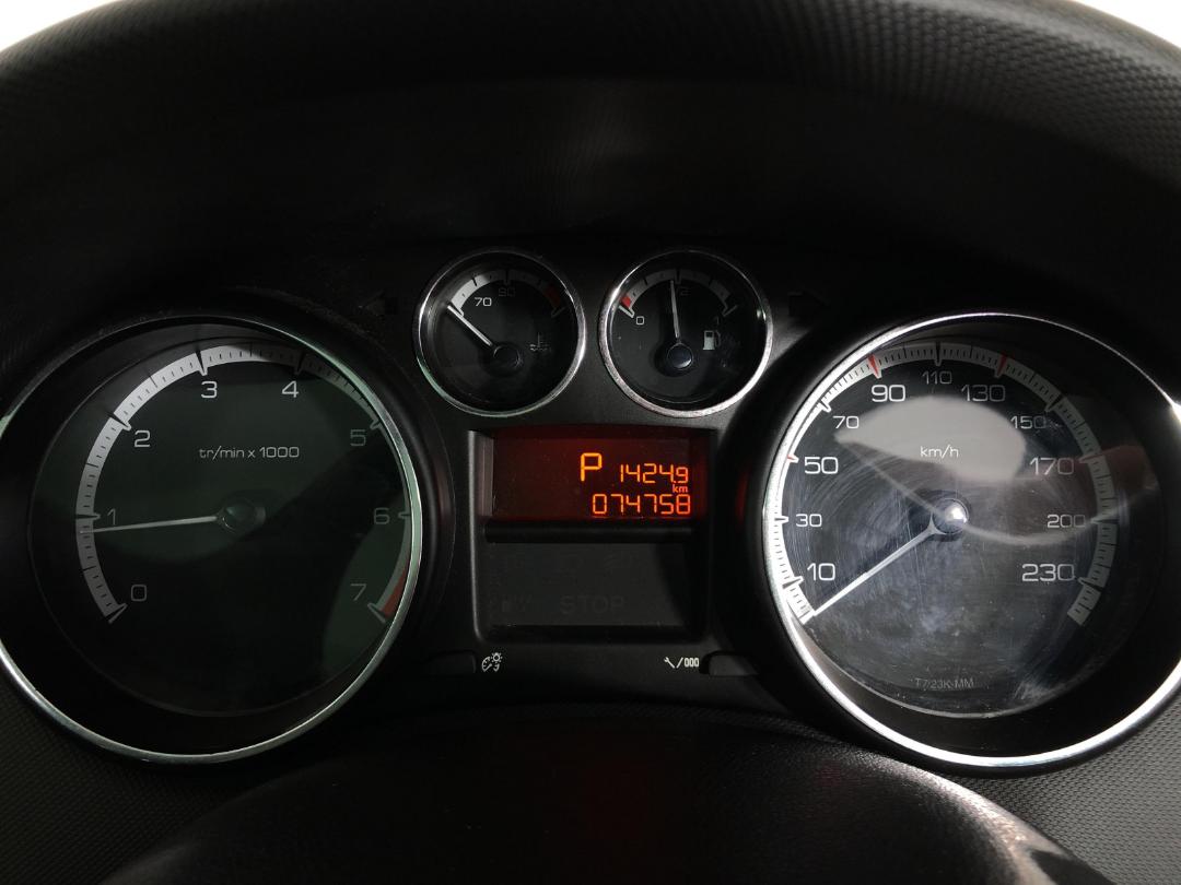 Photo '21' of Peugeot 308