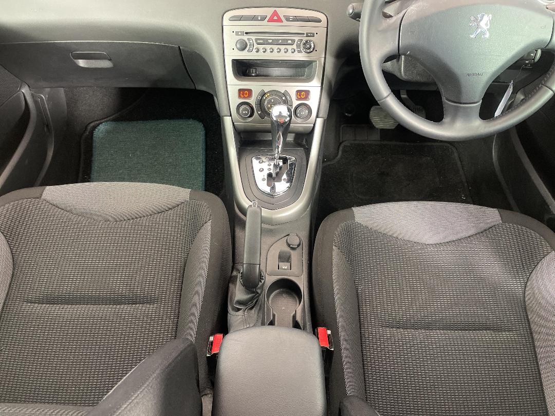 Photo '18' of Peugeot 308