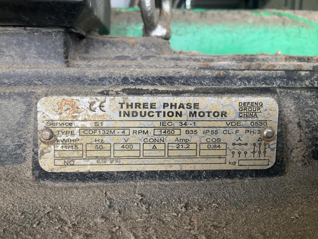 Photo '14' of Pioneer PB450 Baler Photo '14' of Pioneer PB450 Baler