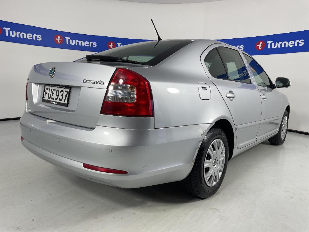 Photo '7' of Skoda Octavia Photo '7' of Skoda Octavia