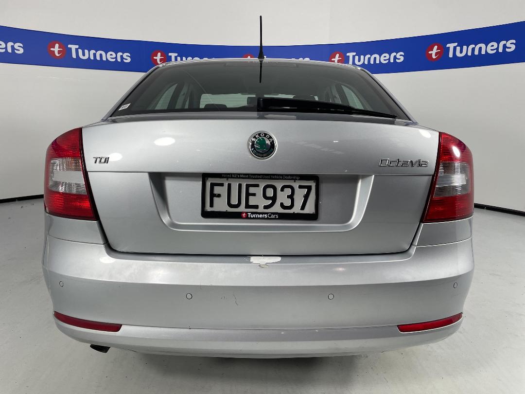 Photo '6' of Skoda Octavia Photo '6' of Skoda Octavia