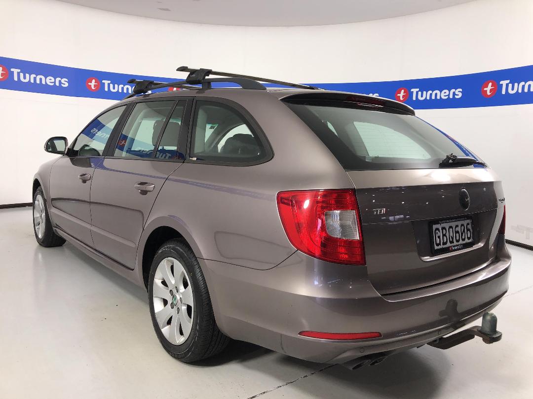 Photo '5' of Skoda Superb