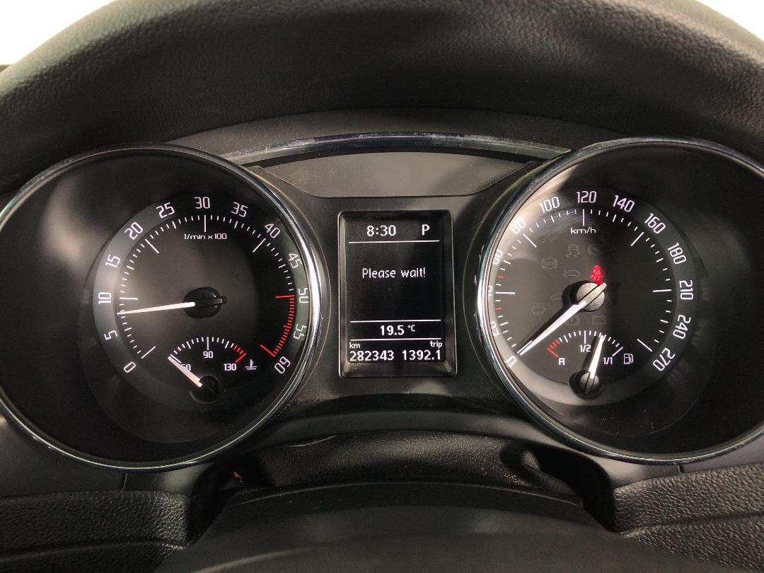 Photo '21' of Skoda Superb