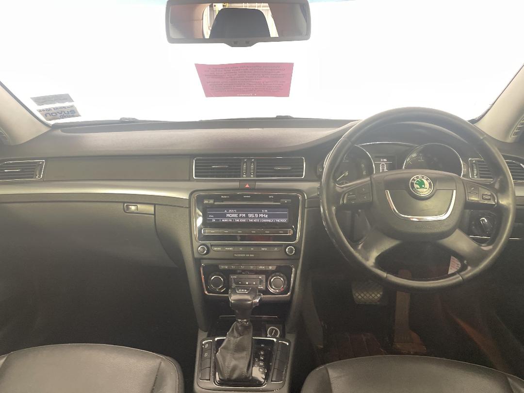 Photo '15' of Skoda Superb TDI 103 Photo '15' of Skoda Superb TDI 103