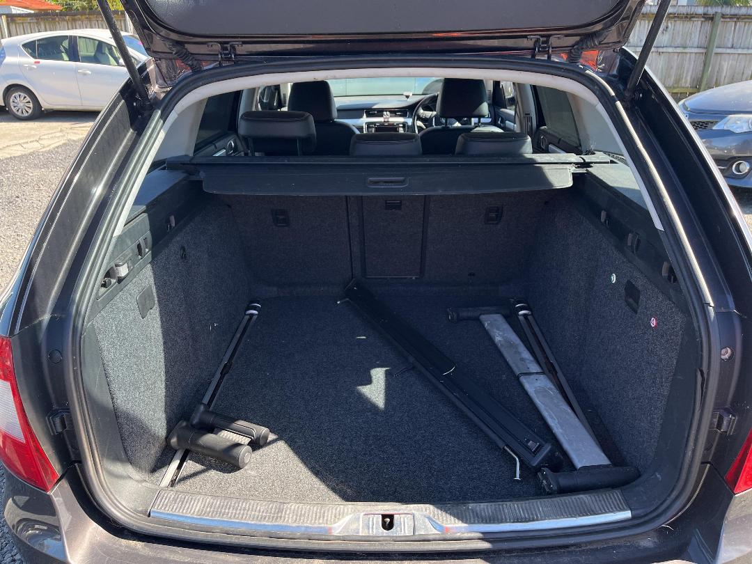 Photo '12' of Skoda Superb V6 4X4 191KW 6DSG WG