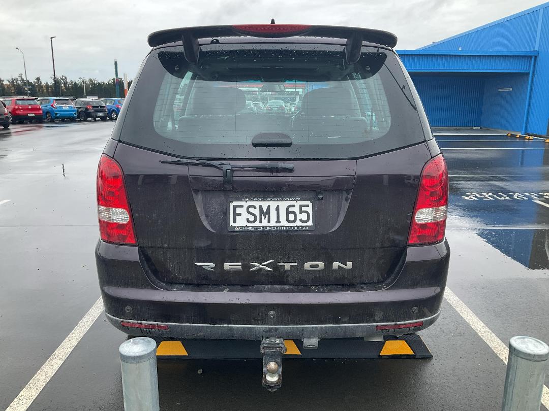 Photo '4' of Ssangyong Rexton Photo '4' of Ssangyong Rexton