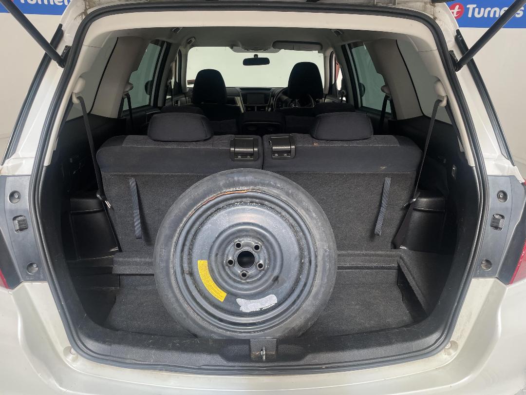 Photo '12' of Subaru Exiga