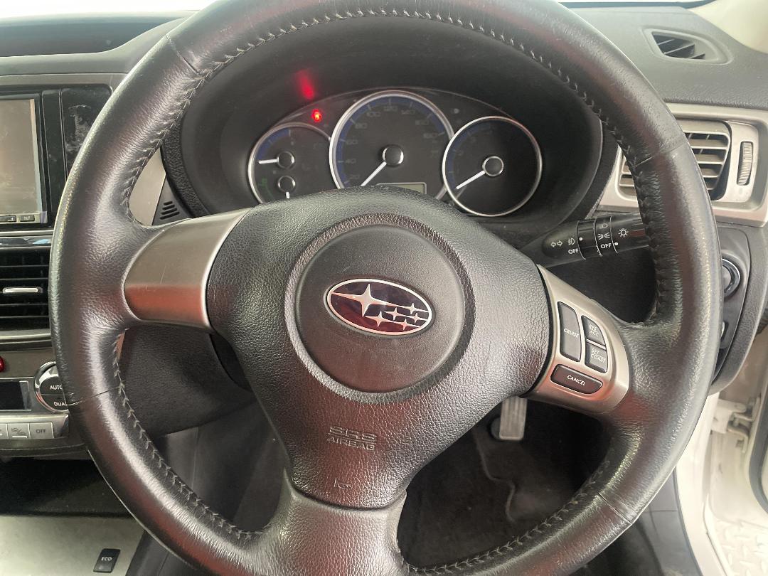 Photo '24' of Subaru Exiga