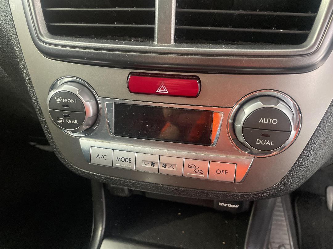 Photo '26' of Subaru Exiga