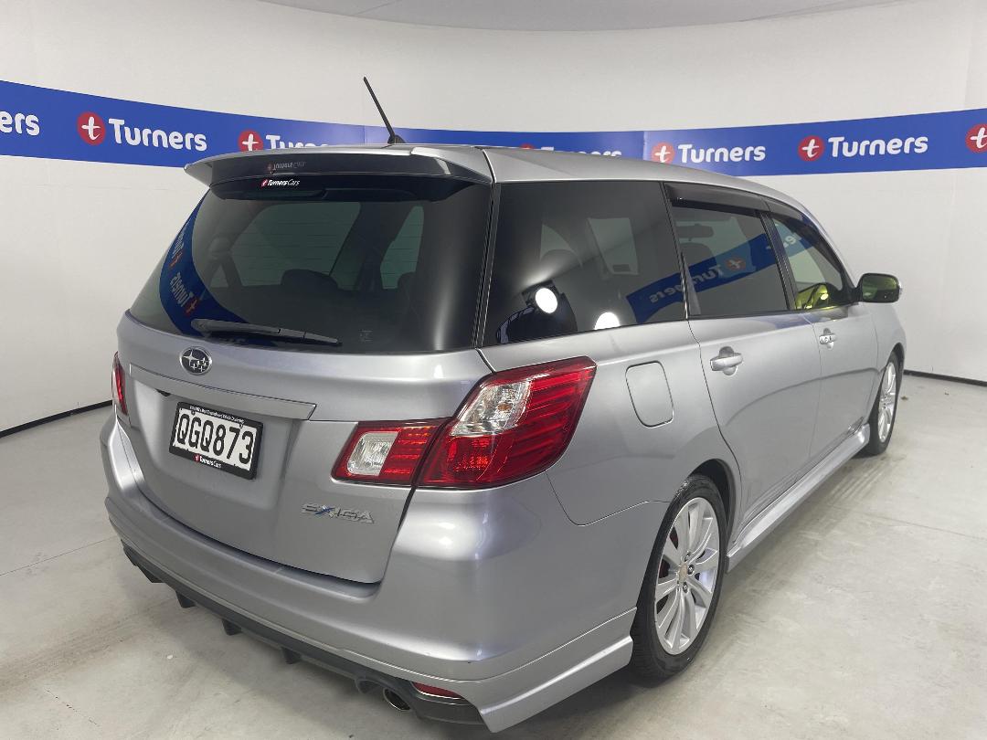 Photo '7' of Subaru Exiga Photo '7' of Subaru Exiga