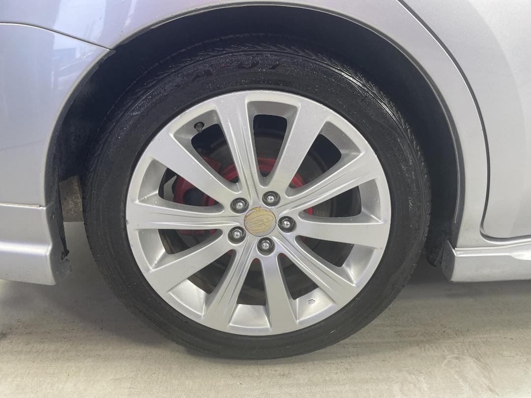 Photo '12' of Subaru Exiga Photo '12' of Subaru Exiga