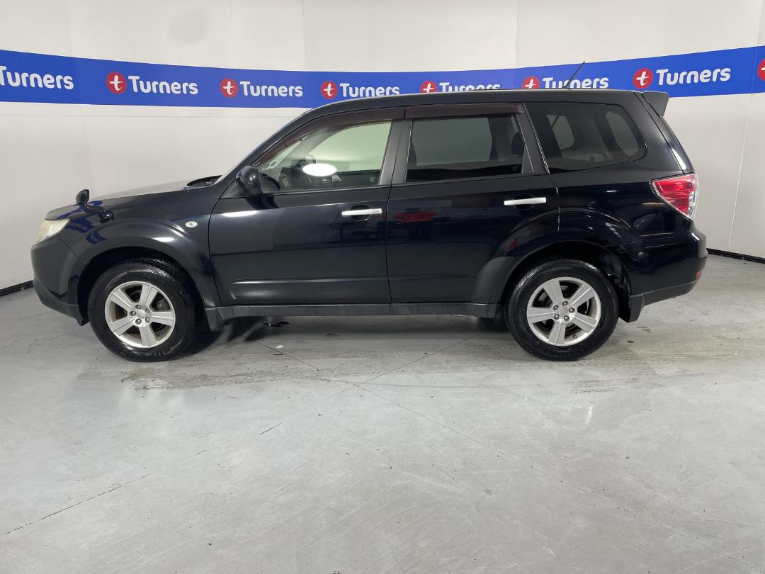 Photo '24' of Subaru Forester Photo '24' of Subaru Forester