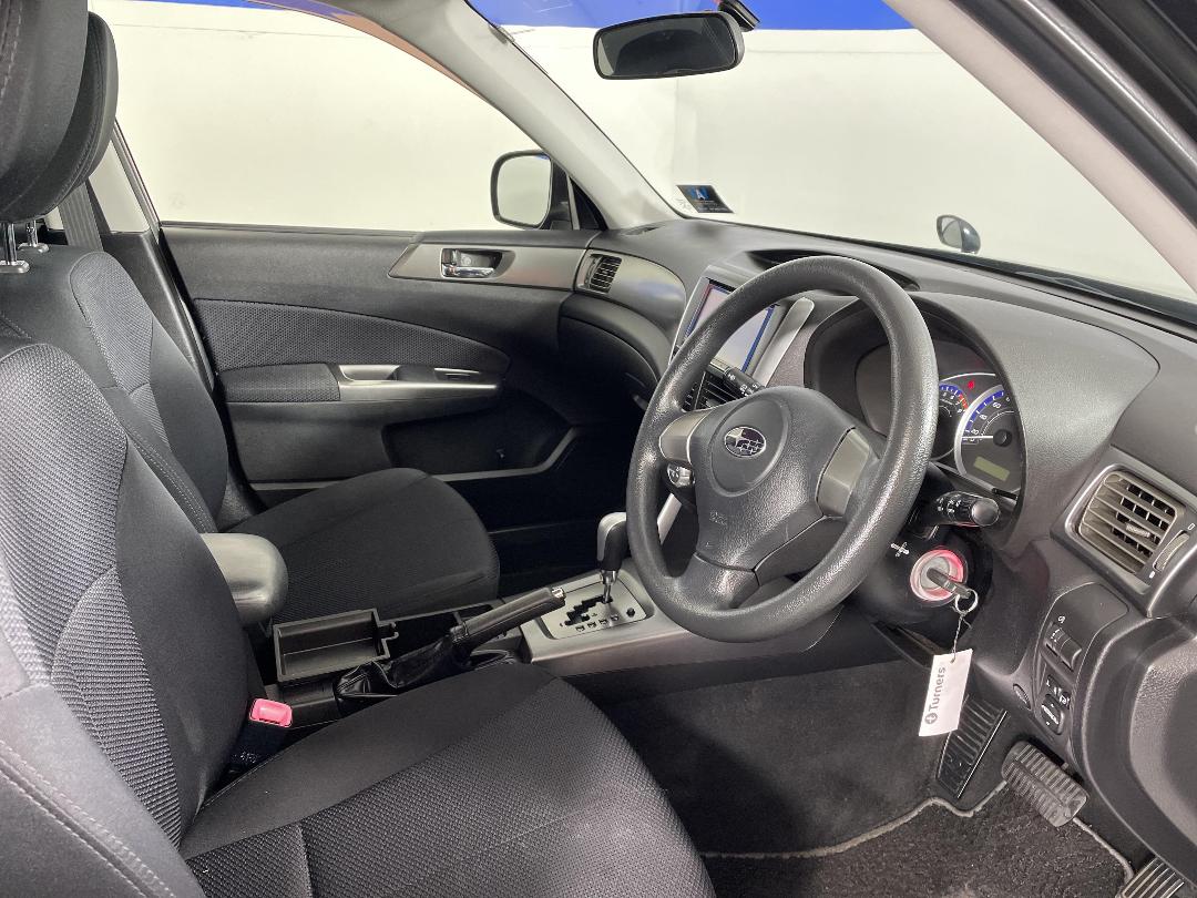 Photo '16' of Subaru Forester Photo '16' of Subaru Forester