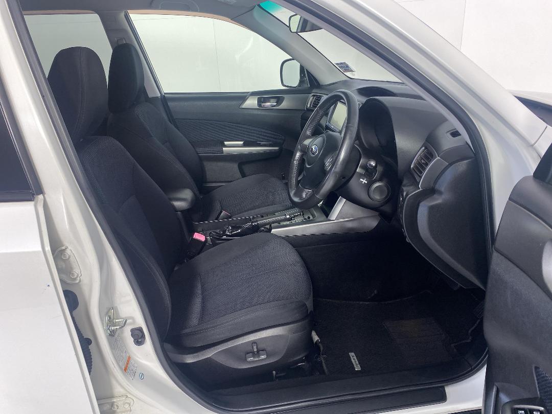 Photo '16' of Subaru Forester Photo '16' of Subaru Forester