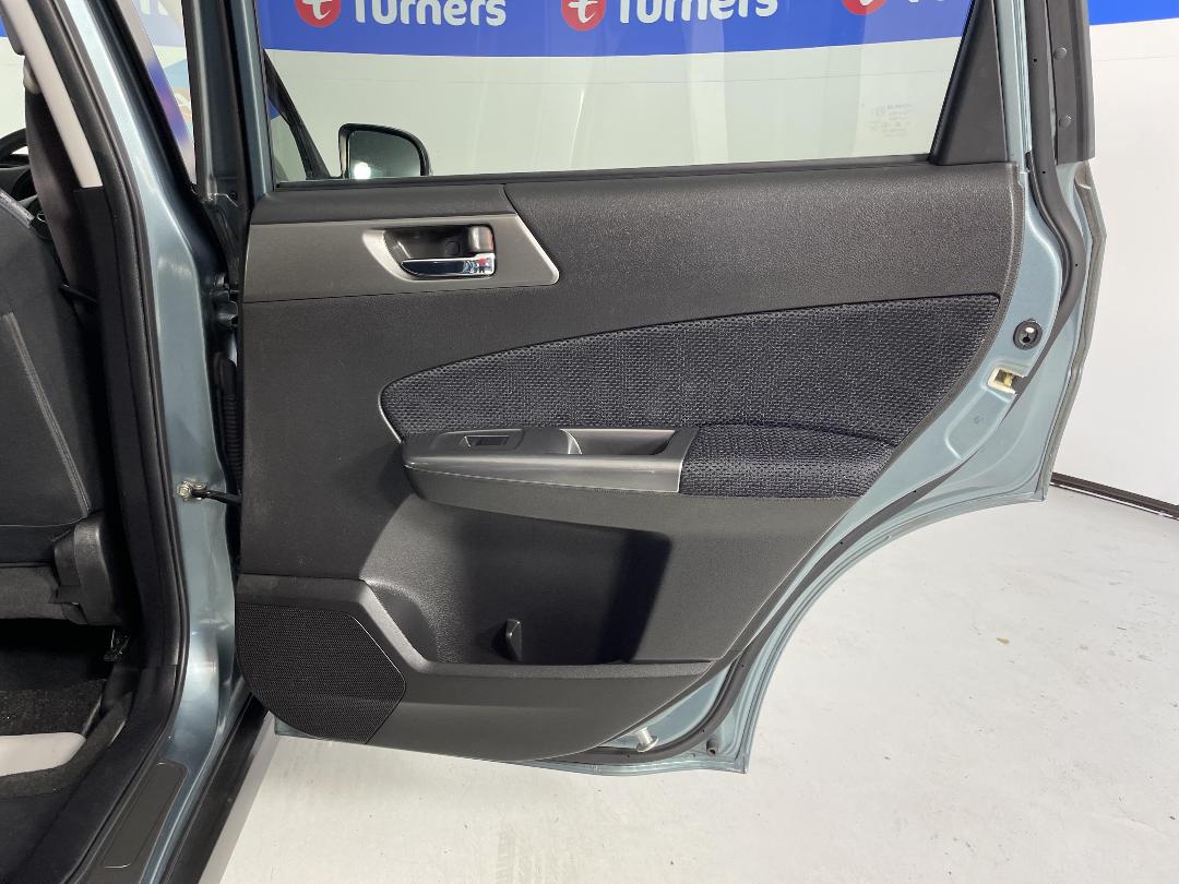 Photo '19' of Subaru Forester