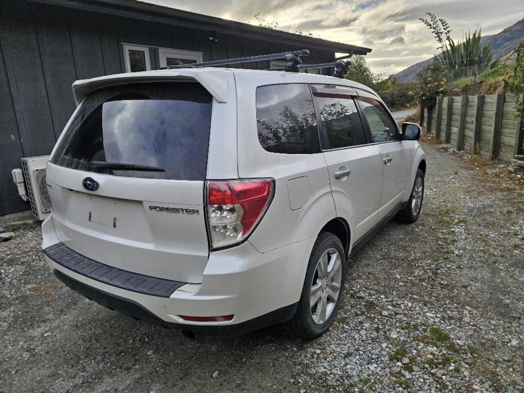 Photo '4' of Subaru Forester