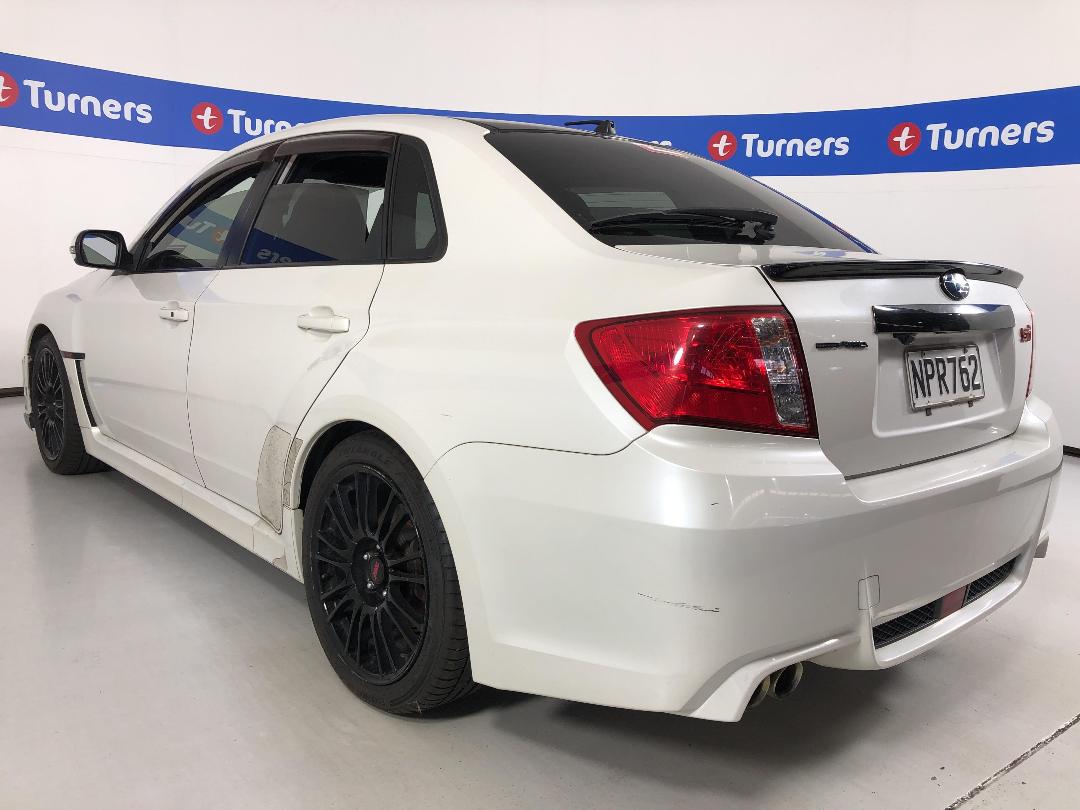 Photo '5' of Subaru Impreza Photo '5' of Subaru Impreza