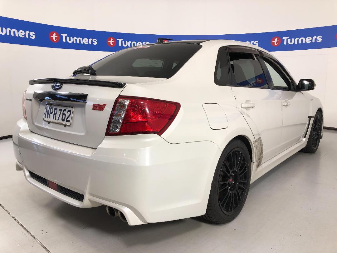 Photo '7' of Subaru Impreza Photo '7' of Subaru Impreza