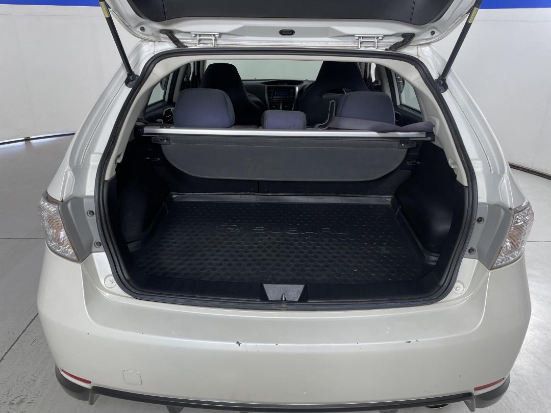 Photo '14' of Subaru Impreza