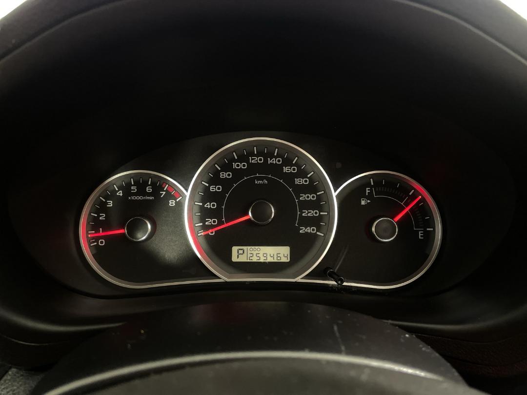 Photo '21' of Subaru Impreza