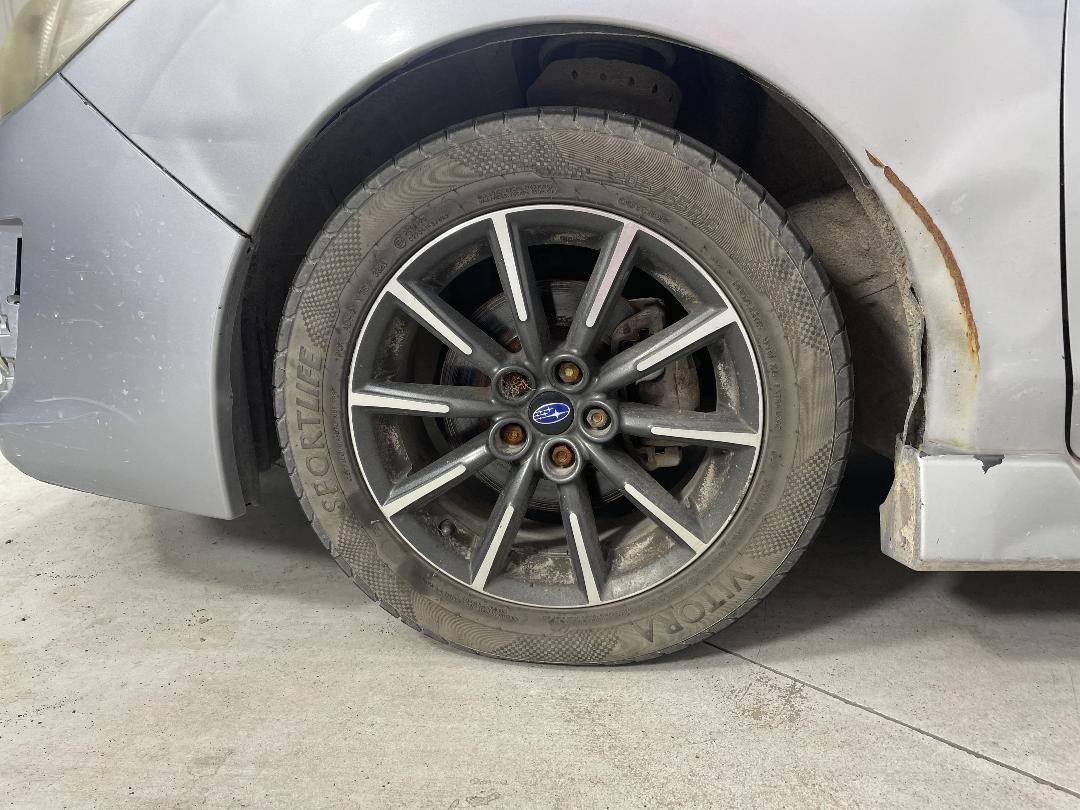 Photo '8' of Subaru Impreza