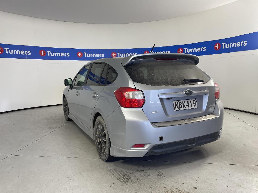 Photo '4' of Subaru Impreza